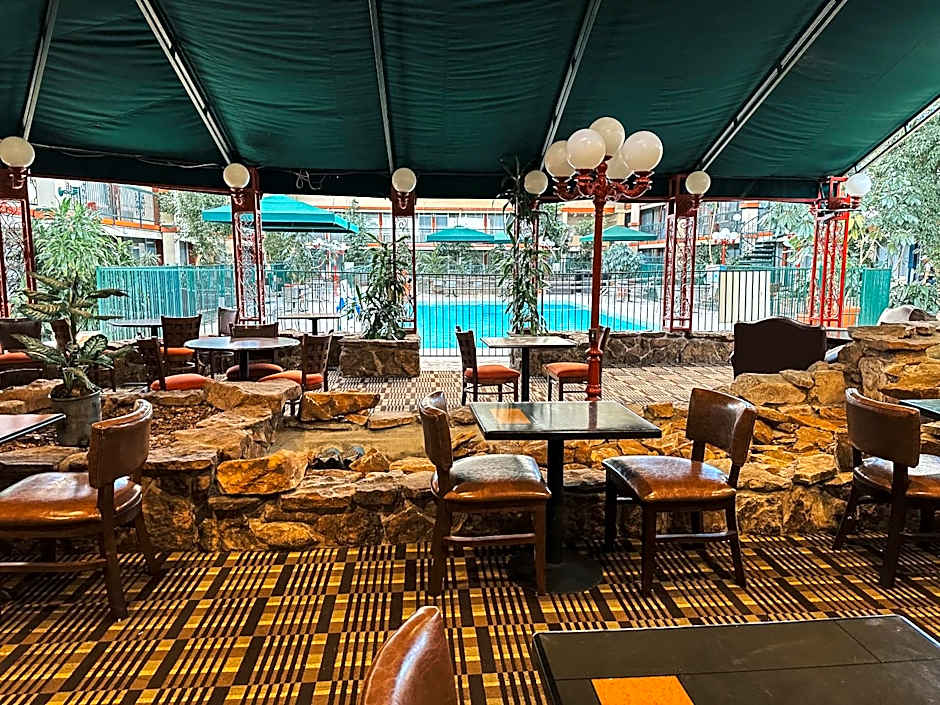 Clarion Inn