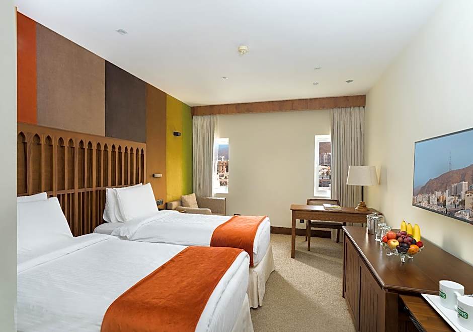 Al Falaj Hotel