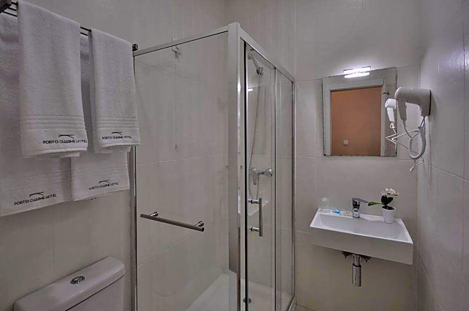 Porto Charming Hotel