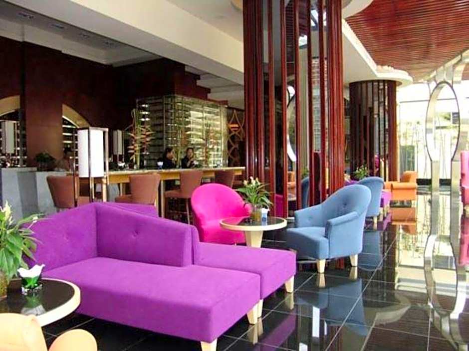 Grand Oriental Hotel