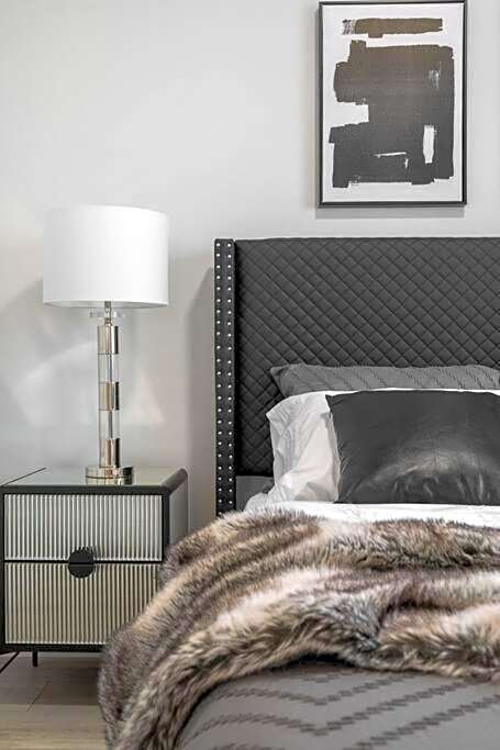 Luxury-4bed with AC-86"TV-BrandNew in Cranston, Calgary