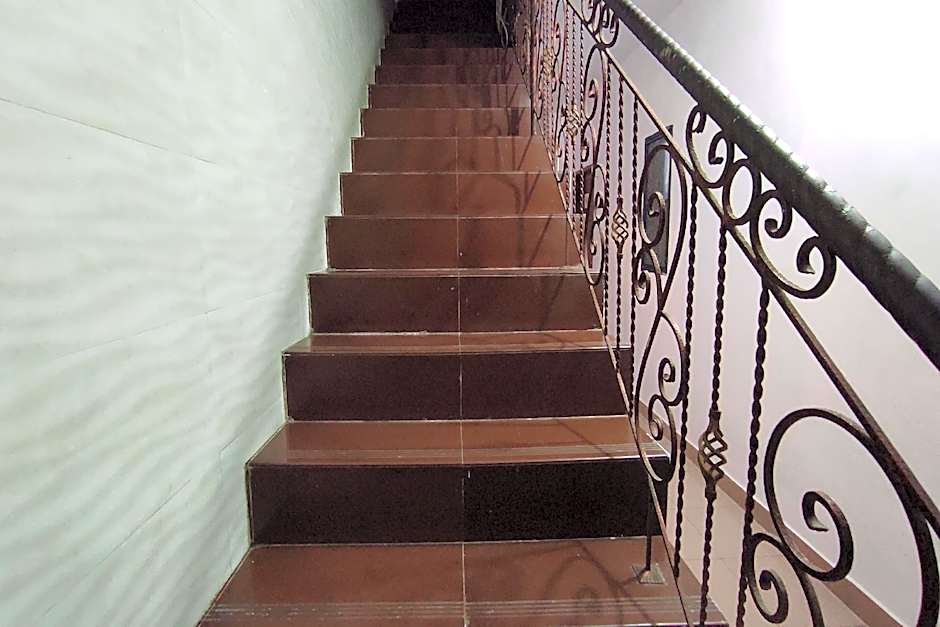 OYO 93768 Setia Budi Guest House 1