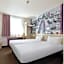 B&B Hotel Warszawa-Okęcie