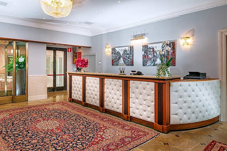All'Angelo Art Hotel