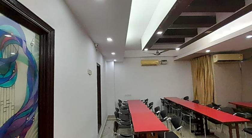 Mandakini Palace Hotel