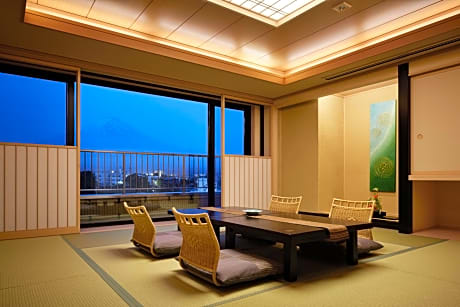 Suite with Open-Air Bath and Mt.Fuji View