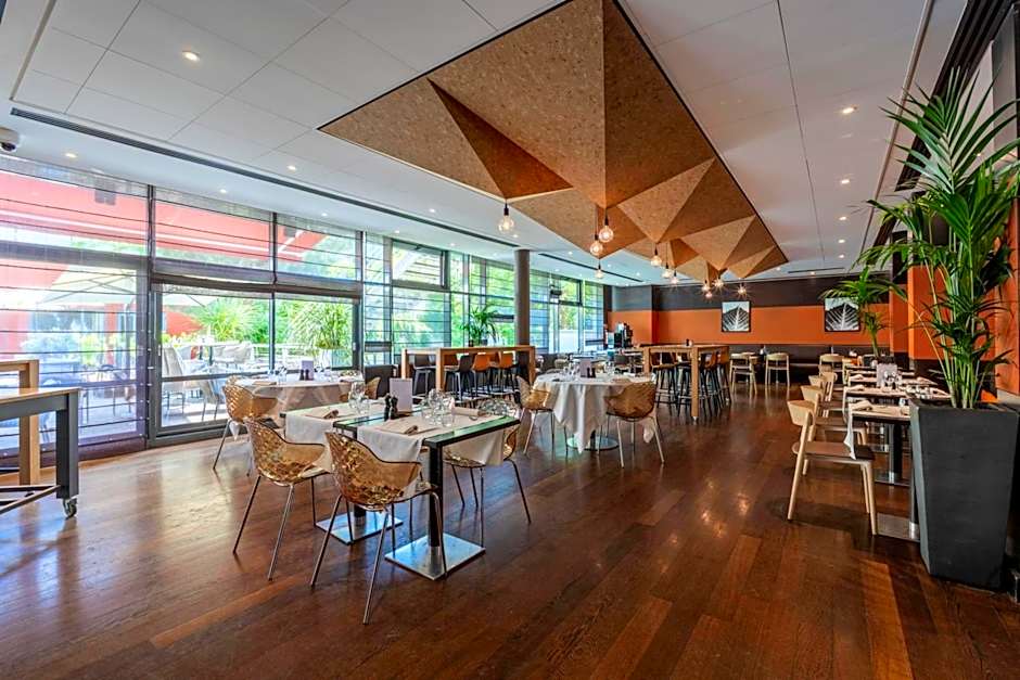 DoubleTree by Hilton Paris Boulogne