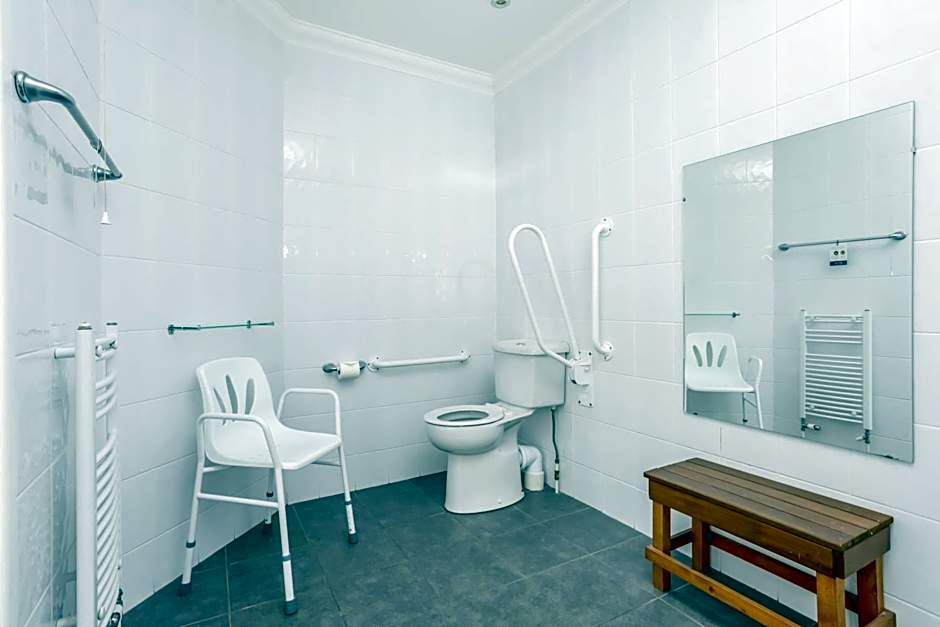 The Kilbirnie Hotel