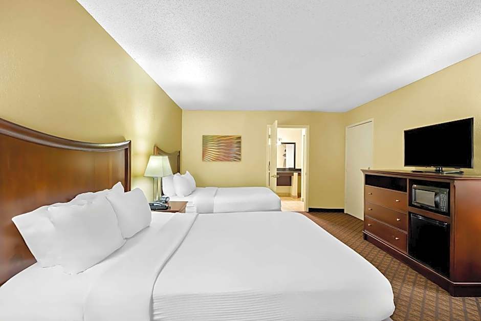 Photo 1 of 4 of 2 Queen Beds, Mobility Accessible, Roll in Shower
