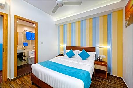 Deluxe Double Room (Free Return Airport Transfer and 10% off on Food & Beverage)