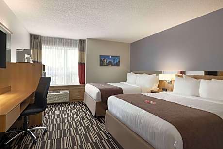 Queen Room with Two Queen Beds and Shower - Non-Smoking
