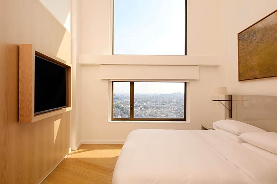 Hyatt Regency Paris Etoile