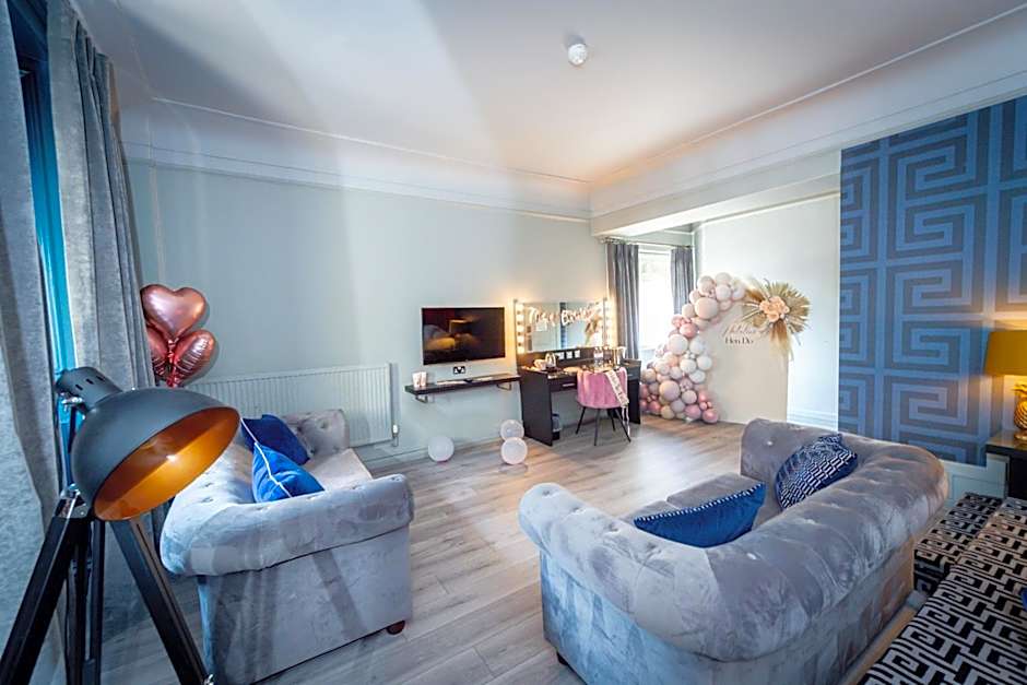 62 Castle Street Hotel