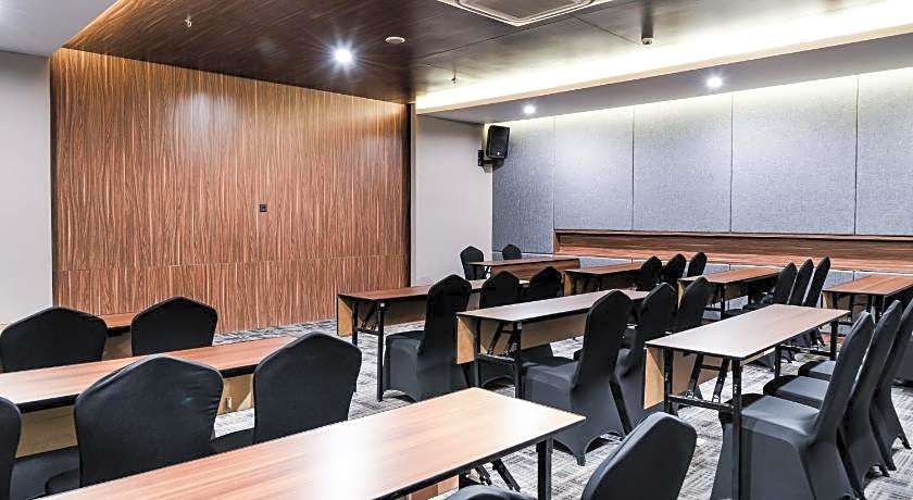 Aston Sidoarjo City Hotel and Conference Center
