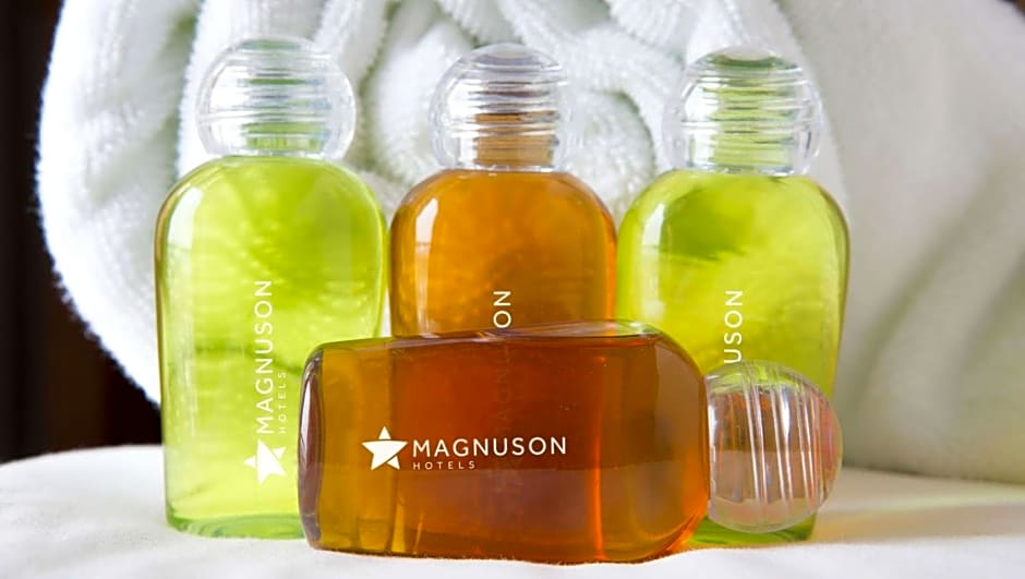 Magnuson Hotel Detroit Airport