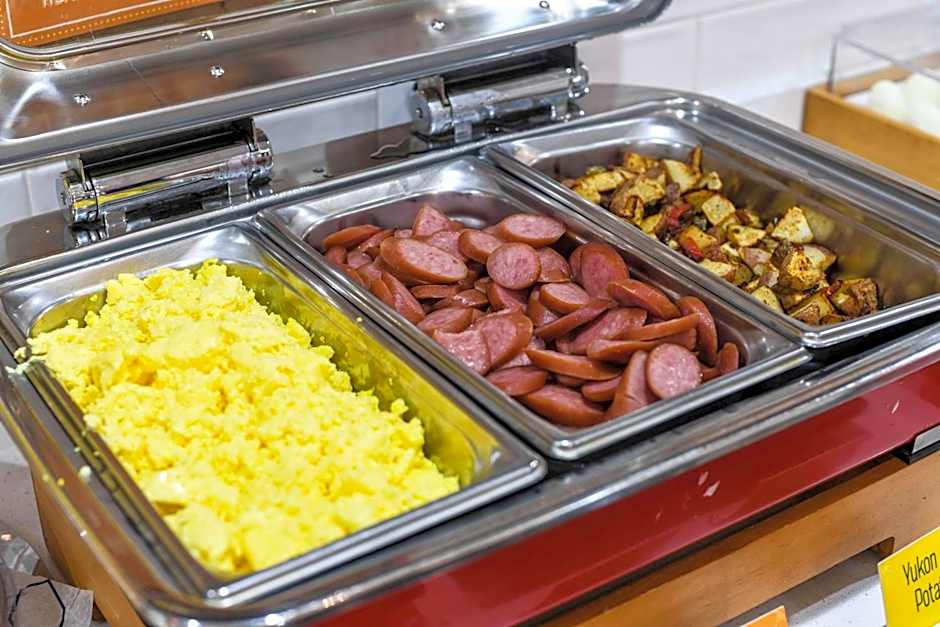 Hampton Inn By Hilton Bryant