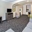 La Quinta Inn & Suites by Wyndham Garland Harbor Point