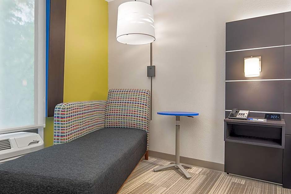 Holiday Inn Express Hotel & Suites Hardeeville - Hilton Head By IHG