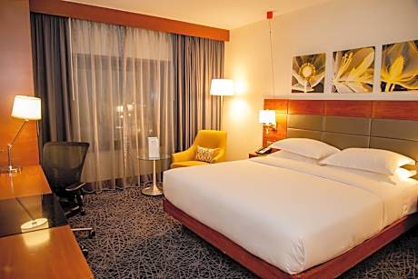 King Room - Mobility Accessible