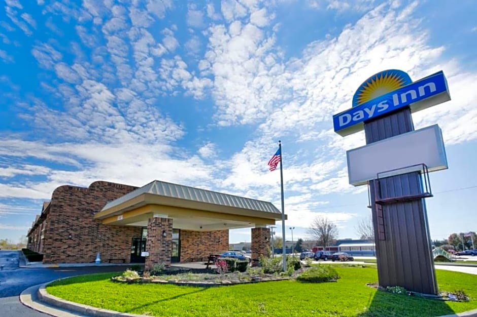 Days Inn by Wyndham Anderson IN