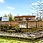 Pickering Lodges