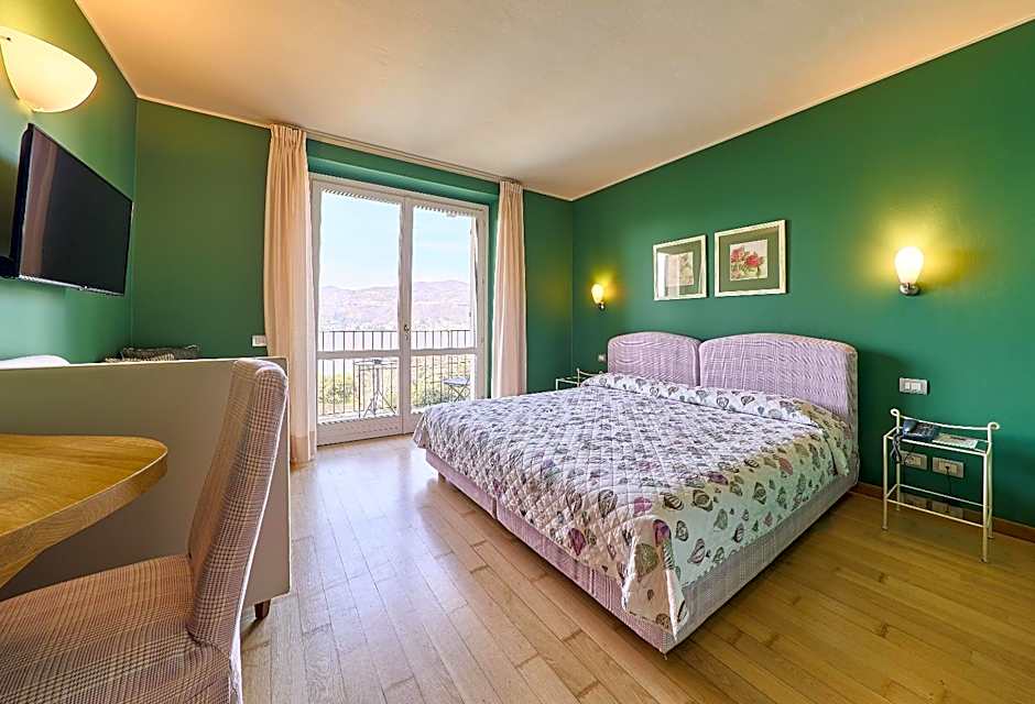 Hotel Belvedere Ranco