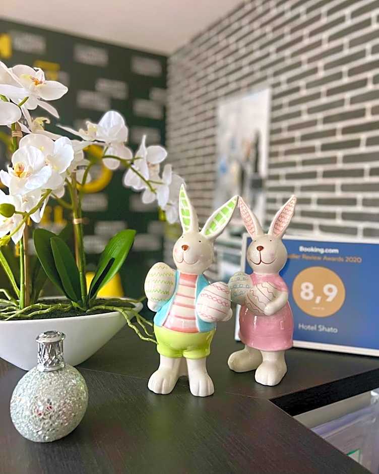 Grand Petit Hotel ex Shato Gesson