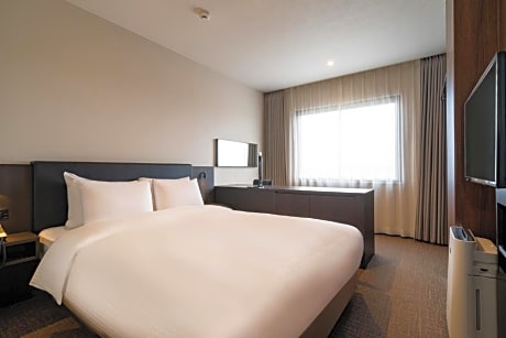 Superior Single Room - Non-Smoking - East Building
