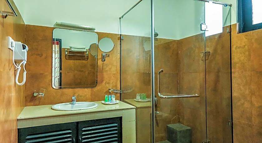 Oak Ray Ella Gap Hotel