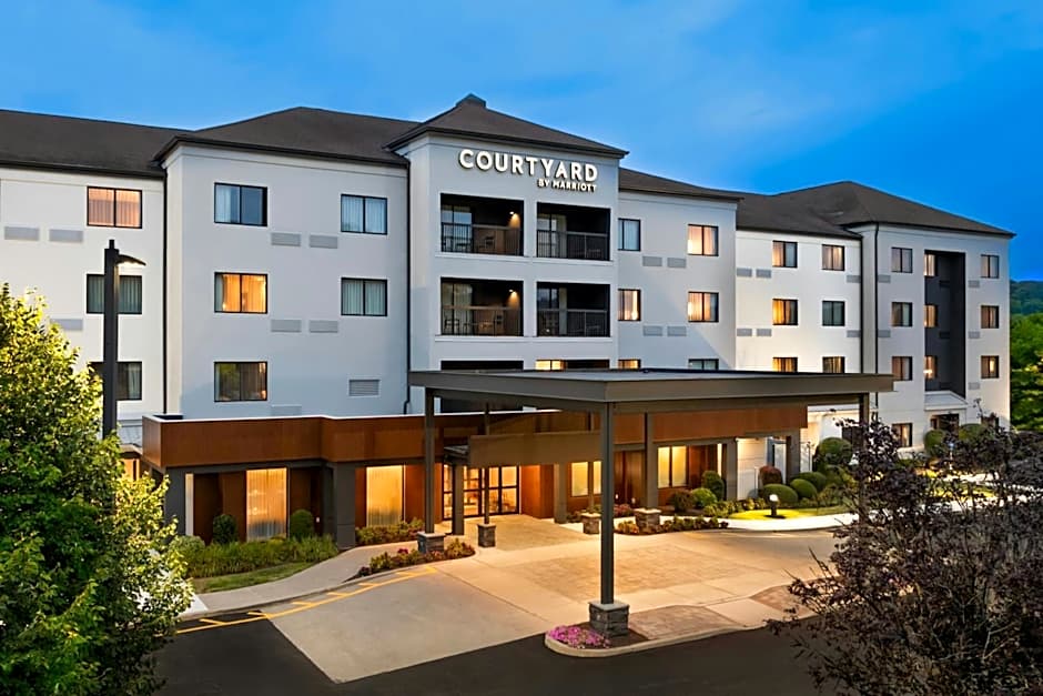 Courtyard by Marriott Danbury