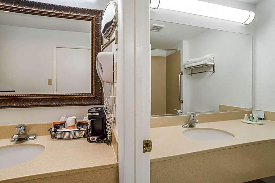 Quality Inn Mount Vernon