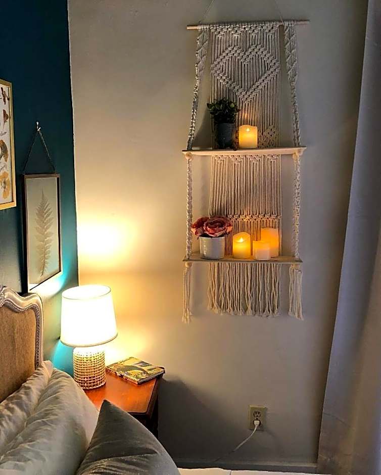 Bellaire Bed  Breakfast