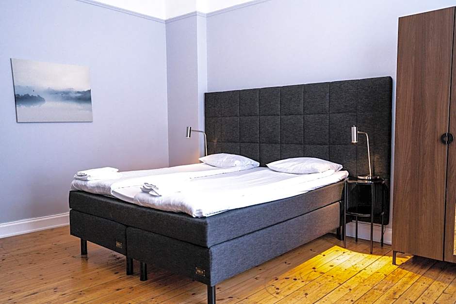 Queen's Hotel by First Hotels