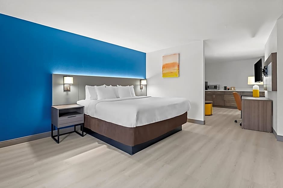 Comfort Inn & Suites Perry National Fairgrounds Area