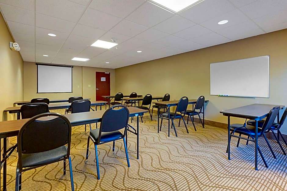 Comfort Inn & Suites Cambridge