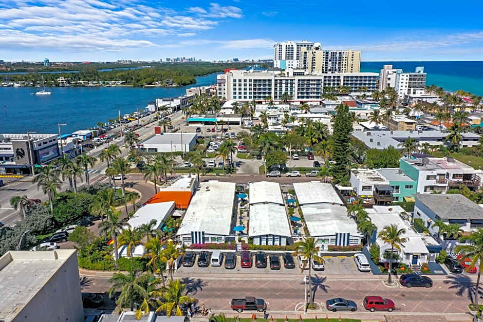 Hollywood Beach Suites and Hotel