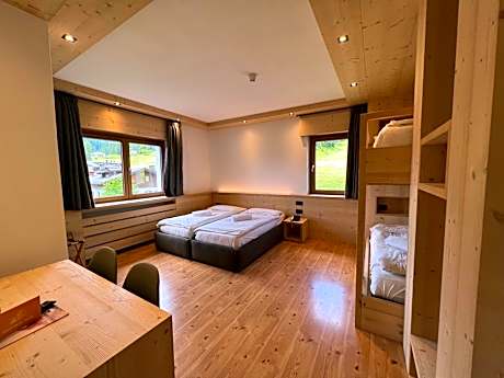 Superior Quadruple Room