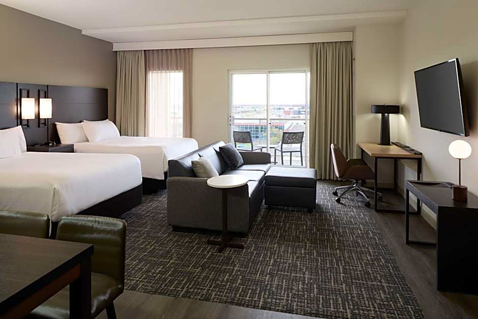 Residence Inn by Marriott Montreal Airport