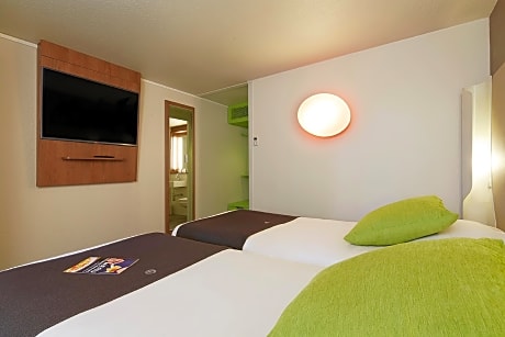 Twin Room with Junior Bed