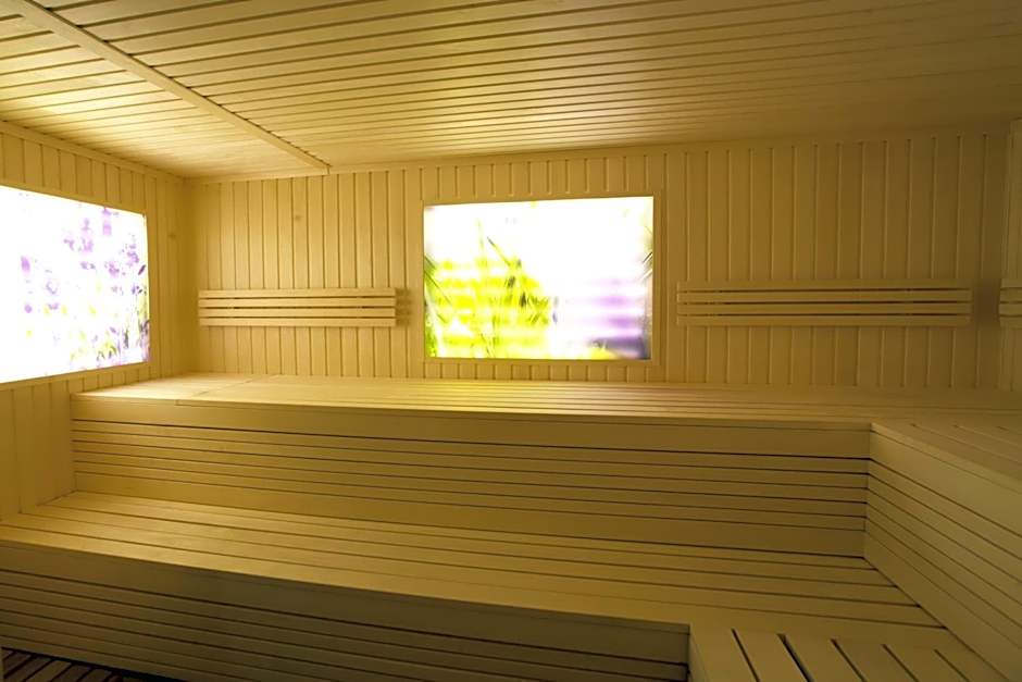 Balneo & SPA Hotel Aura