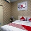OYO 359 Executive Inn