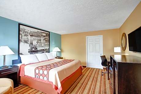 King Room - Mobility Access/Non-Smoking