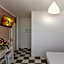 Hotel Happy