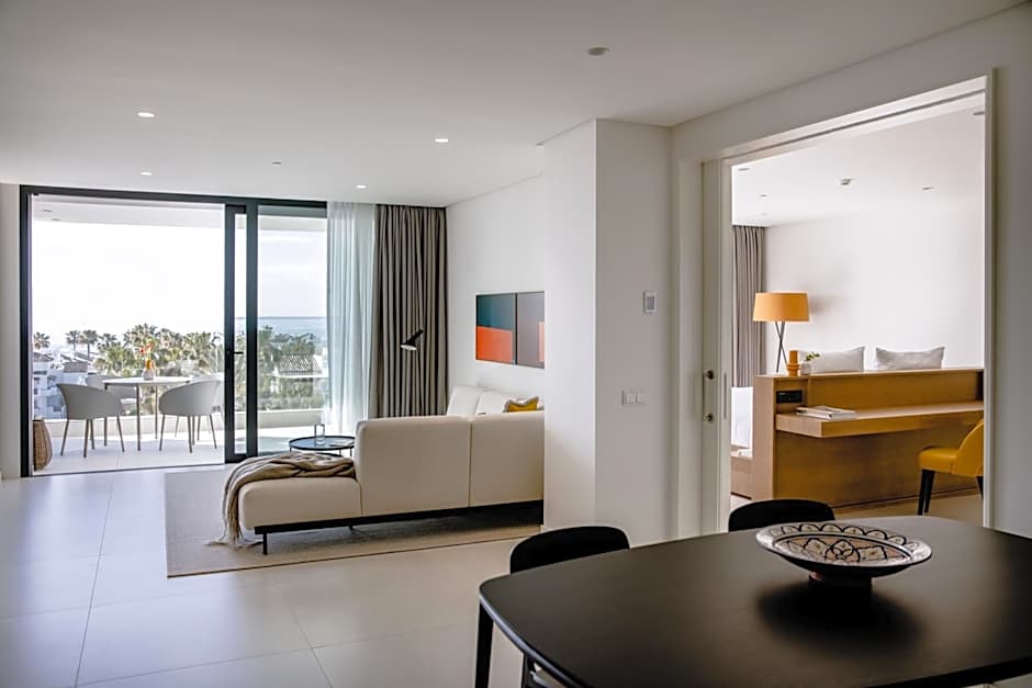 THE FLAG HOTEL Marbella, Estepona Adult Recommended