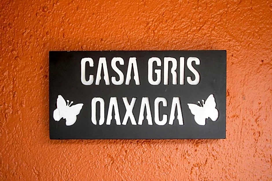 Casa Gris Tule