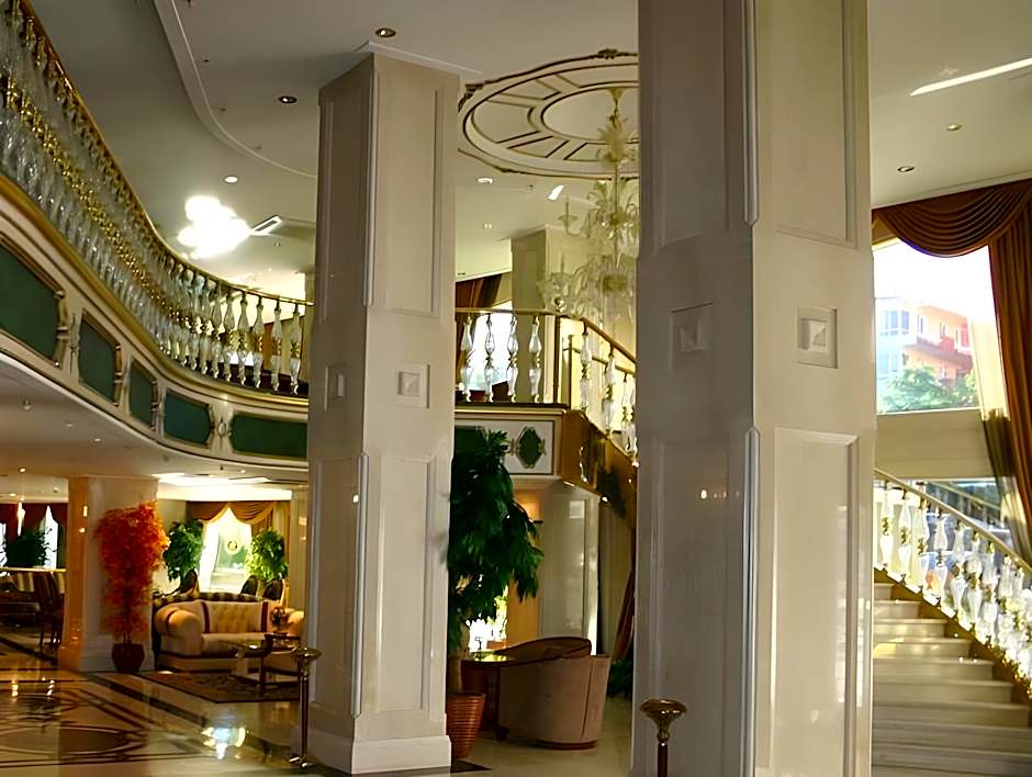 Akar International Hotel