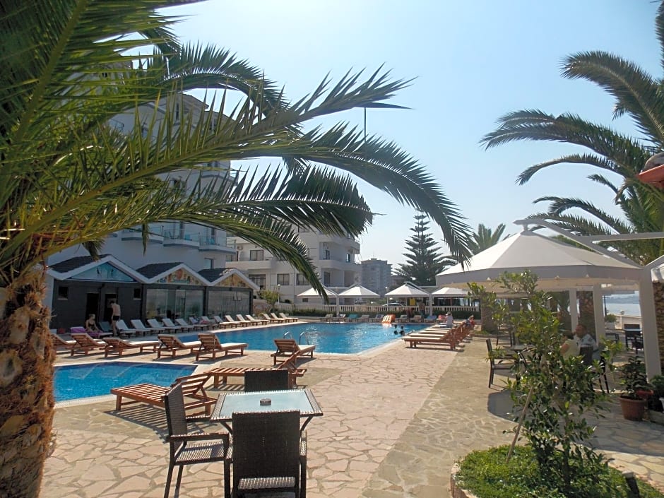 Hotel Joni Kompleks