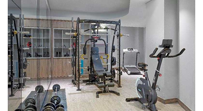 Harper Banjarmasin by ASTON