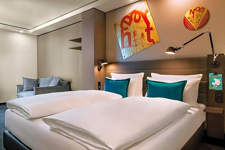 Motel One Warsaw-Chopin