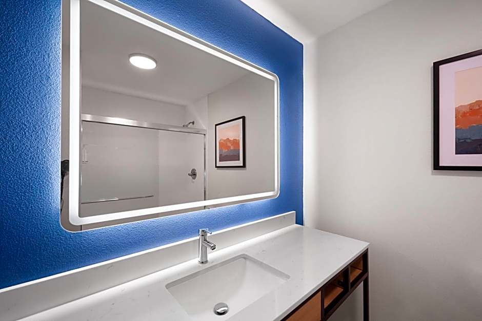 La Quinta Inn & Suites by Wyndham Myrtle Beach